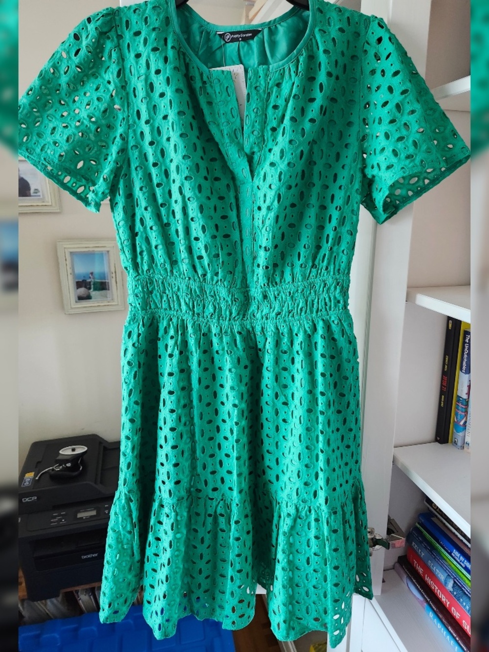 Women's Pretty Garden short sleeve cotton dress - Small